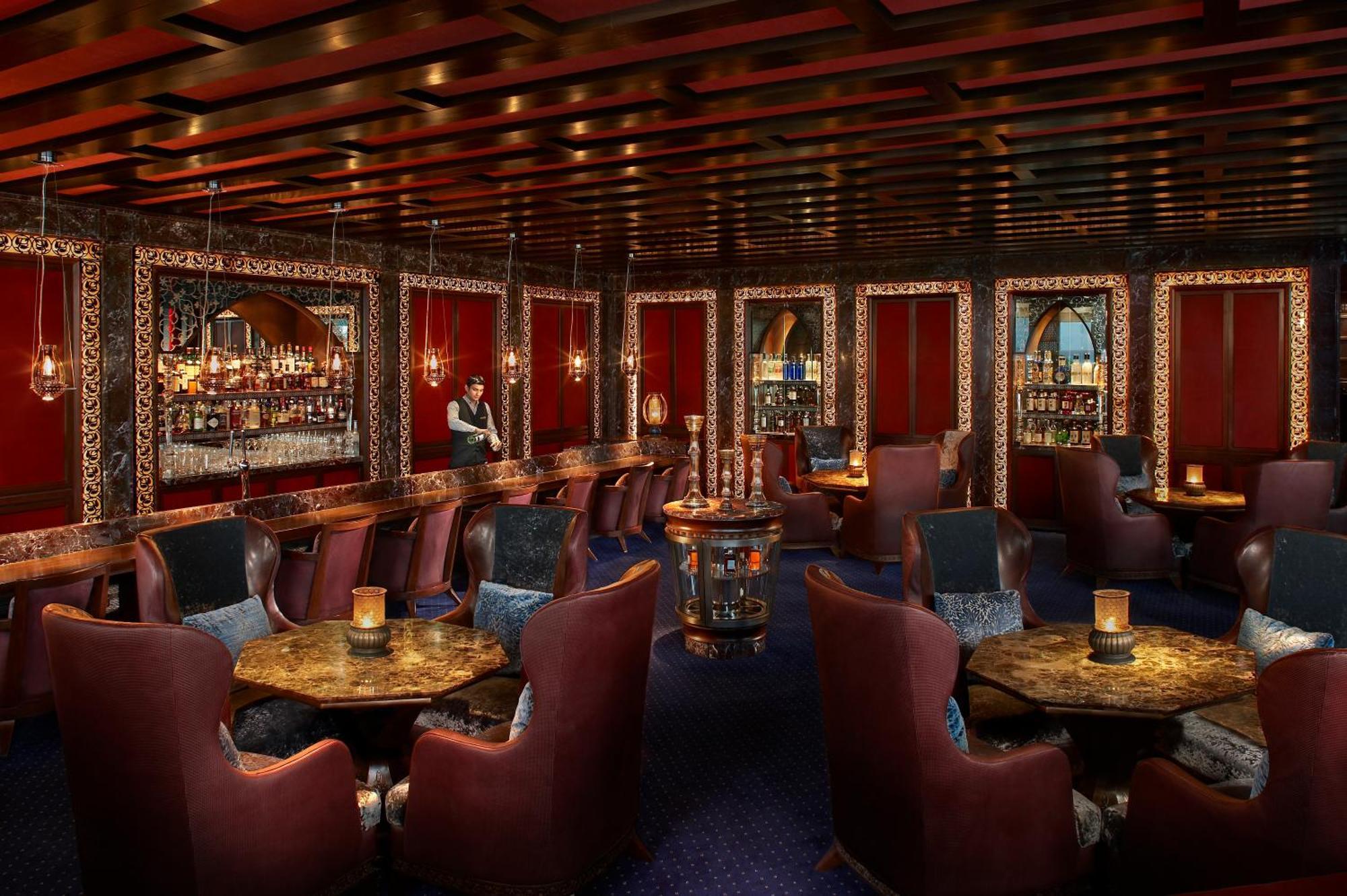 The Leela Ambience Gurugram Hotel&Residences Gurgaon Restaurante foto The interior of the nightclub