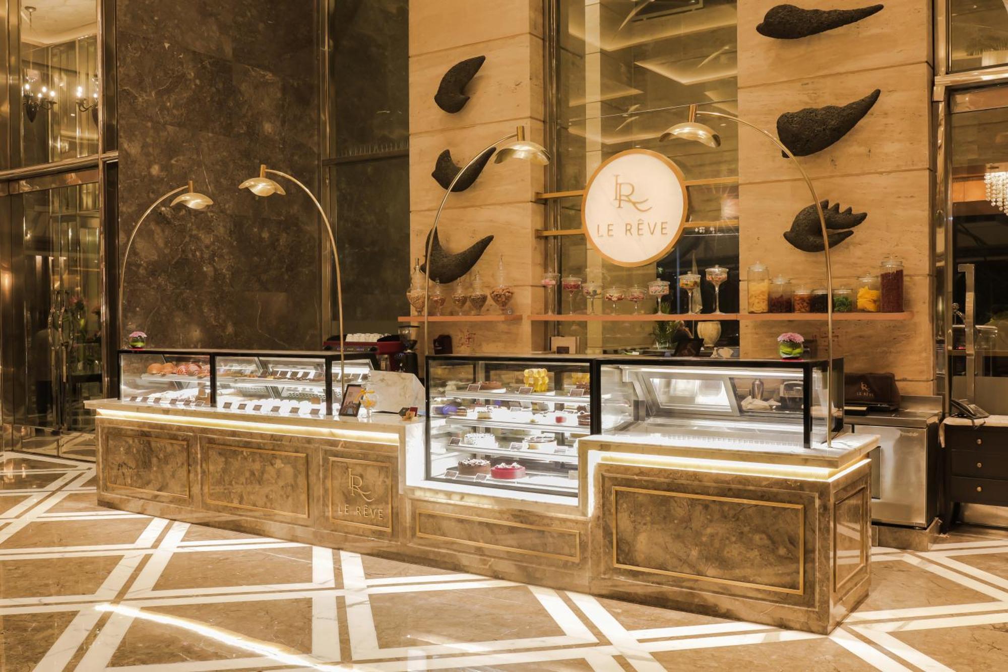 The Leela Ambience Gurugram Hotel&Residences Gurgaon Exterior foto The pastry shop