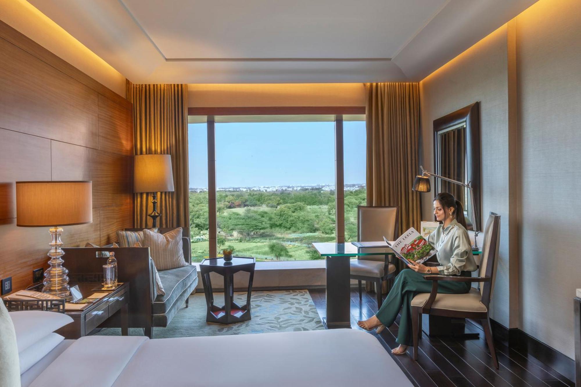 The Leela Ambience Gurugram Hotel&Residences Gurgaon Exterior foto
